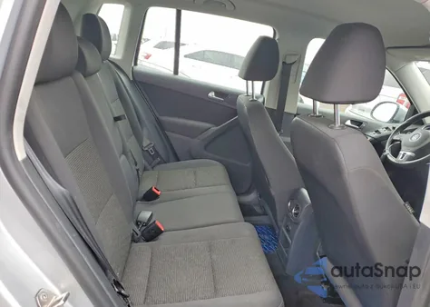 2013 Volkswagen Tiguan S из США, поврежденный, VIN WVGBV3AX5DW621756